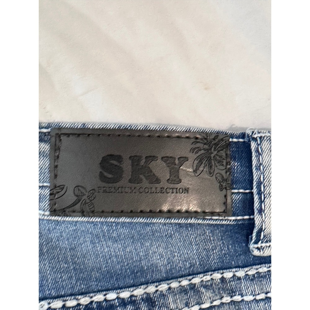 NWT SKY Blue Bootcut Jeans 13 Winged Skull Rhinestone Bling Y2K Mall Goth Denim - Picture 11 of 13